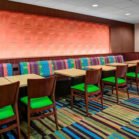Fairfield Inn And Suites By Marriott Emporia I-95 Esterno foto
