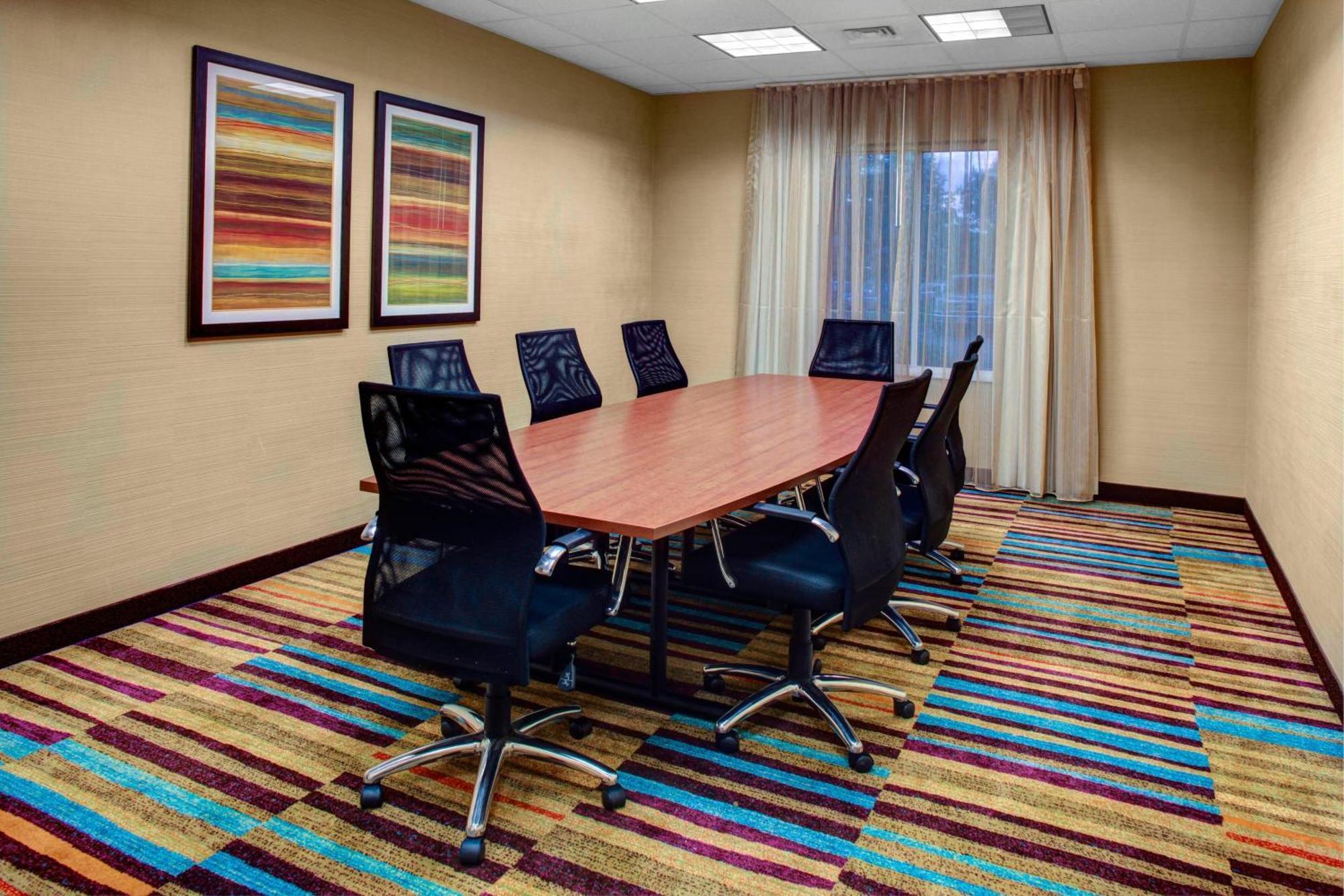 Fairfield Inn And Suites By Marriott Emporia I-95 Esterno foto