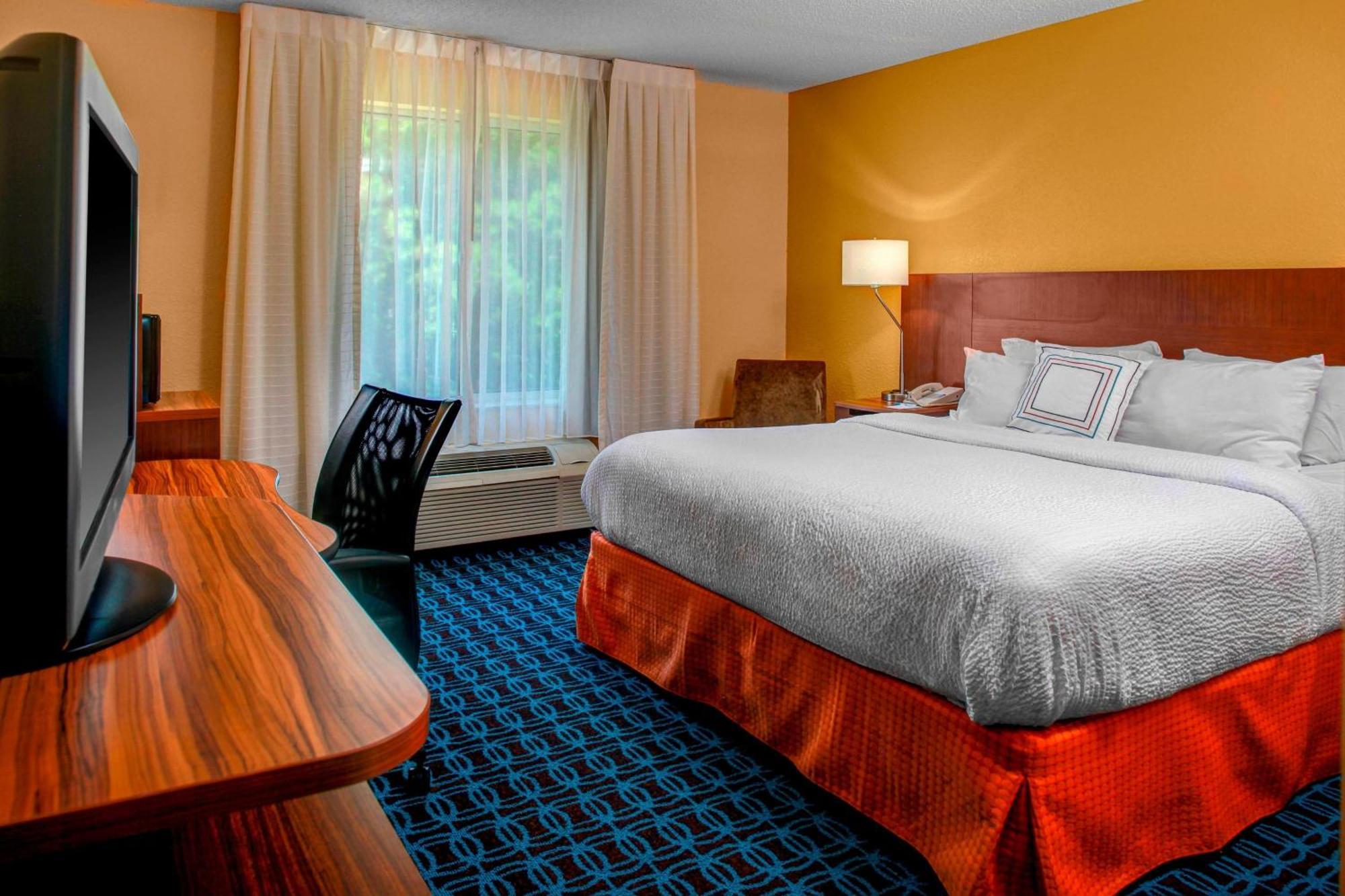 Fairfield Inn And Suites By Marriott Emporia I-95 Esterno foto