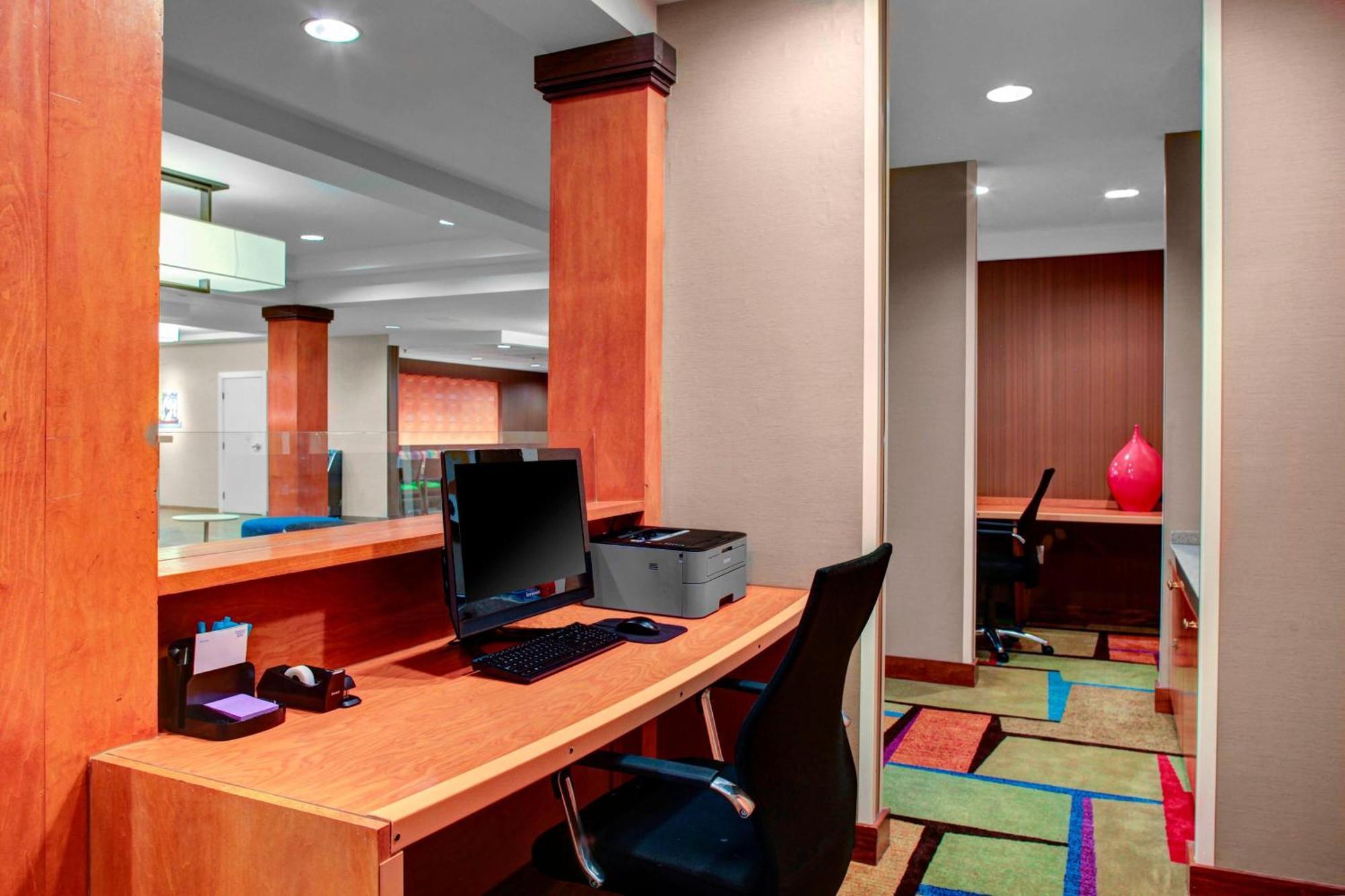 Fairfield Inn And Suites By Marriott Emporia I-95 Esterno foto