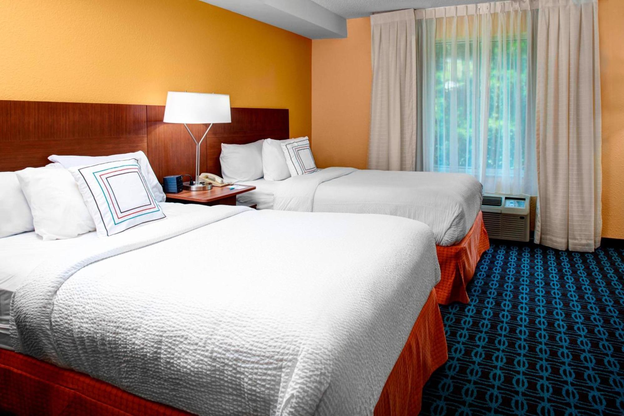 Fairfield Inn And Suites By Marriott Emporia I-95 Esterno foto