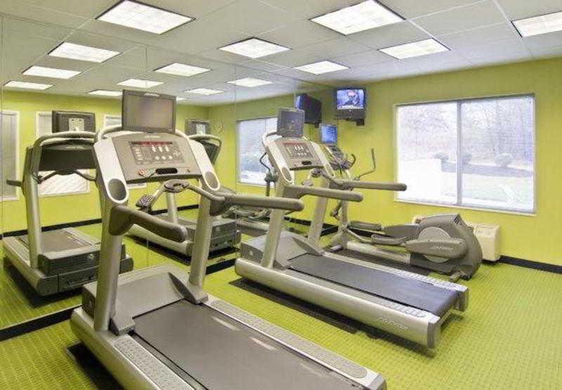 Fairfield Inn And Suites By Marriott Emporia I-95 Esterno foto